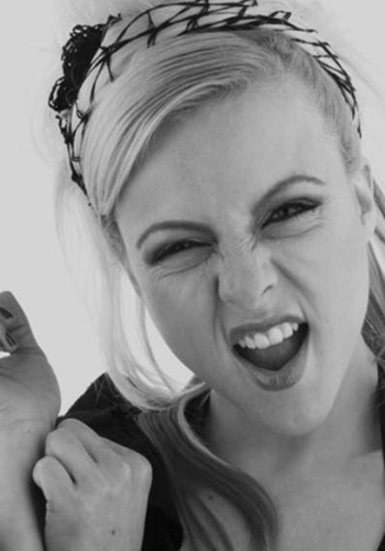 MÜZİK TARİHİNDEN YAPRAKLAR